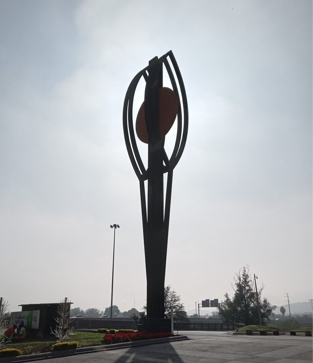 Escultura del Parque Rufino Tamayo